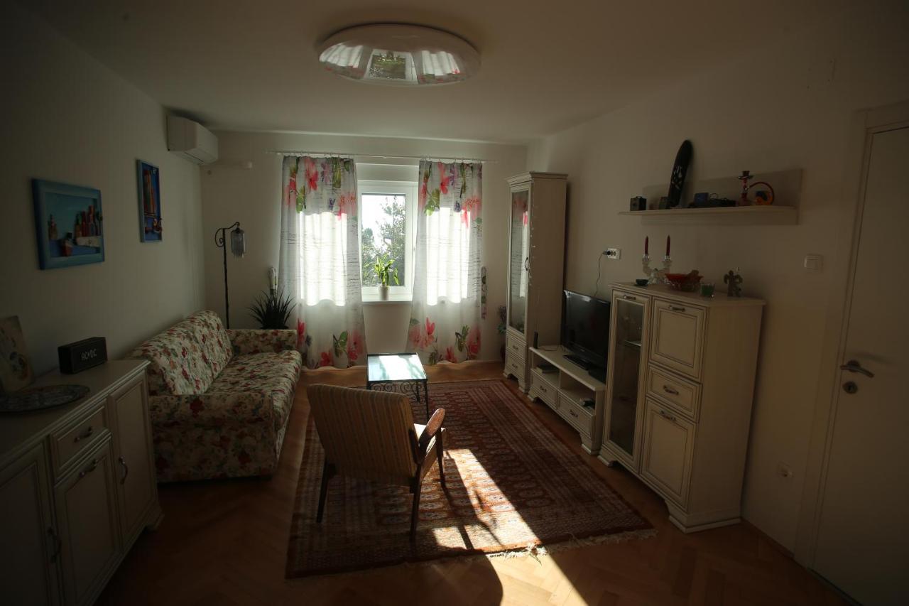 Apartman Mami-Krok Rijeka Buitenkant foto