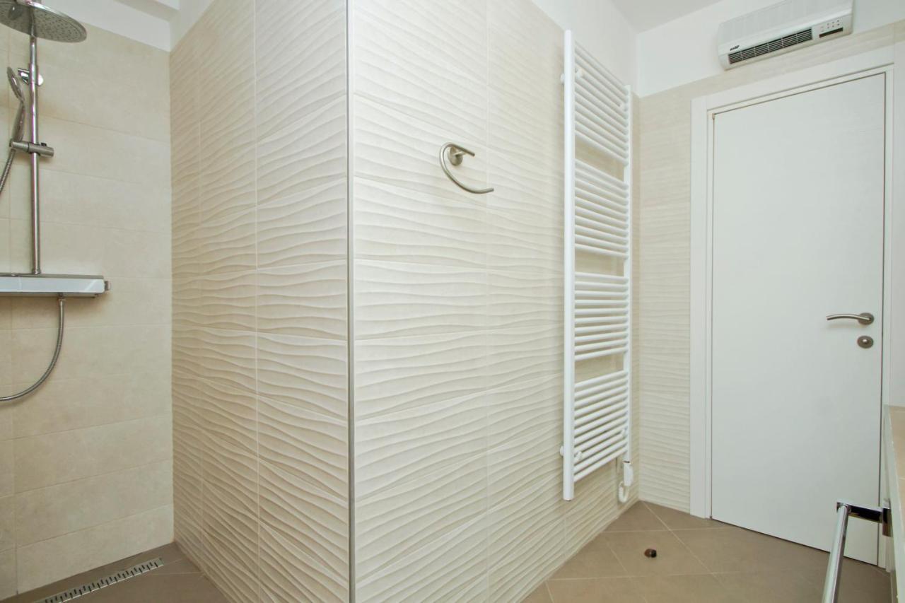 Apartman Mami-Krok Rijeka Buitenkant foto