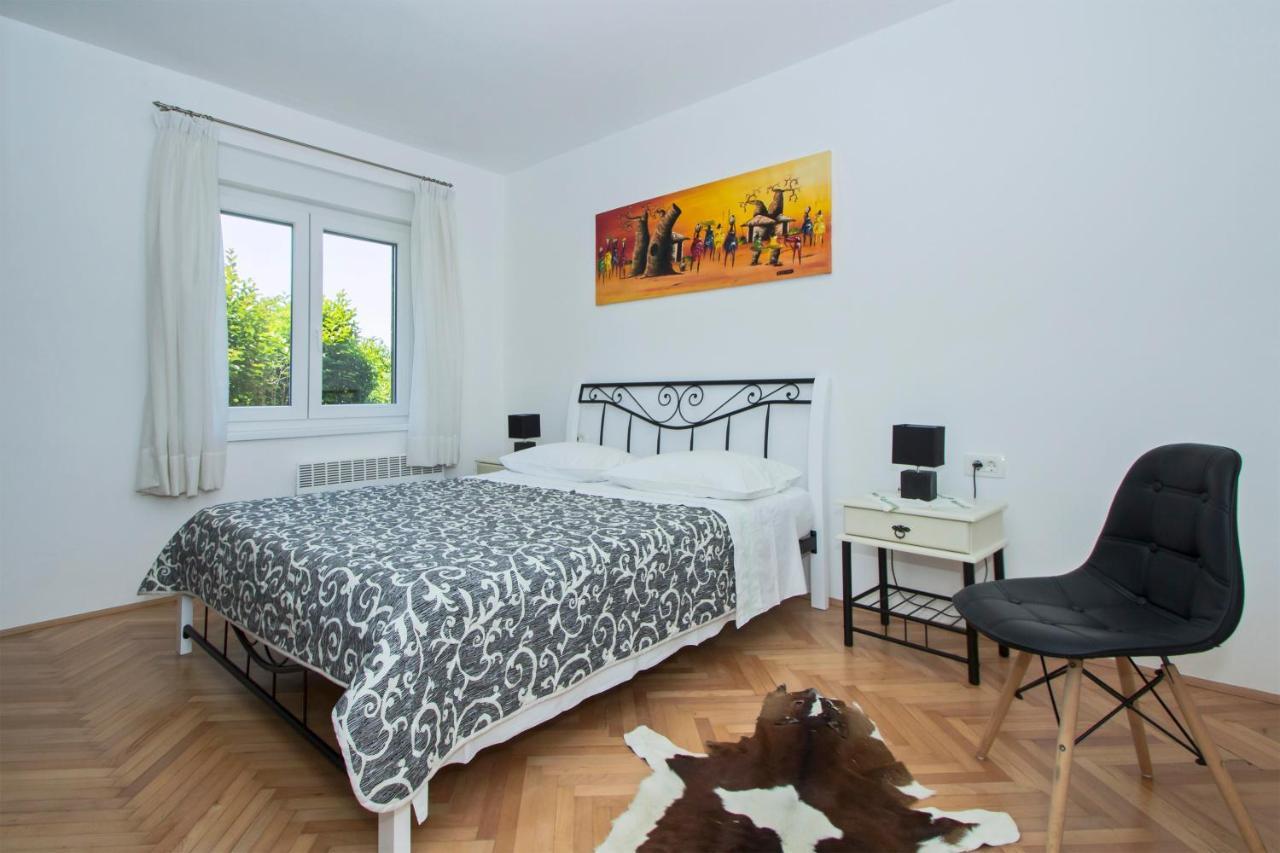 Apartman Mami-Krok Rijeka Buitenkant foto